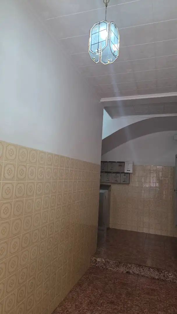 Piso con terraza en venta en Carrer de Santa Cecilia 2, imagen 3