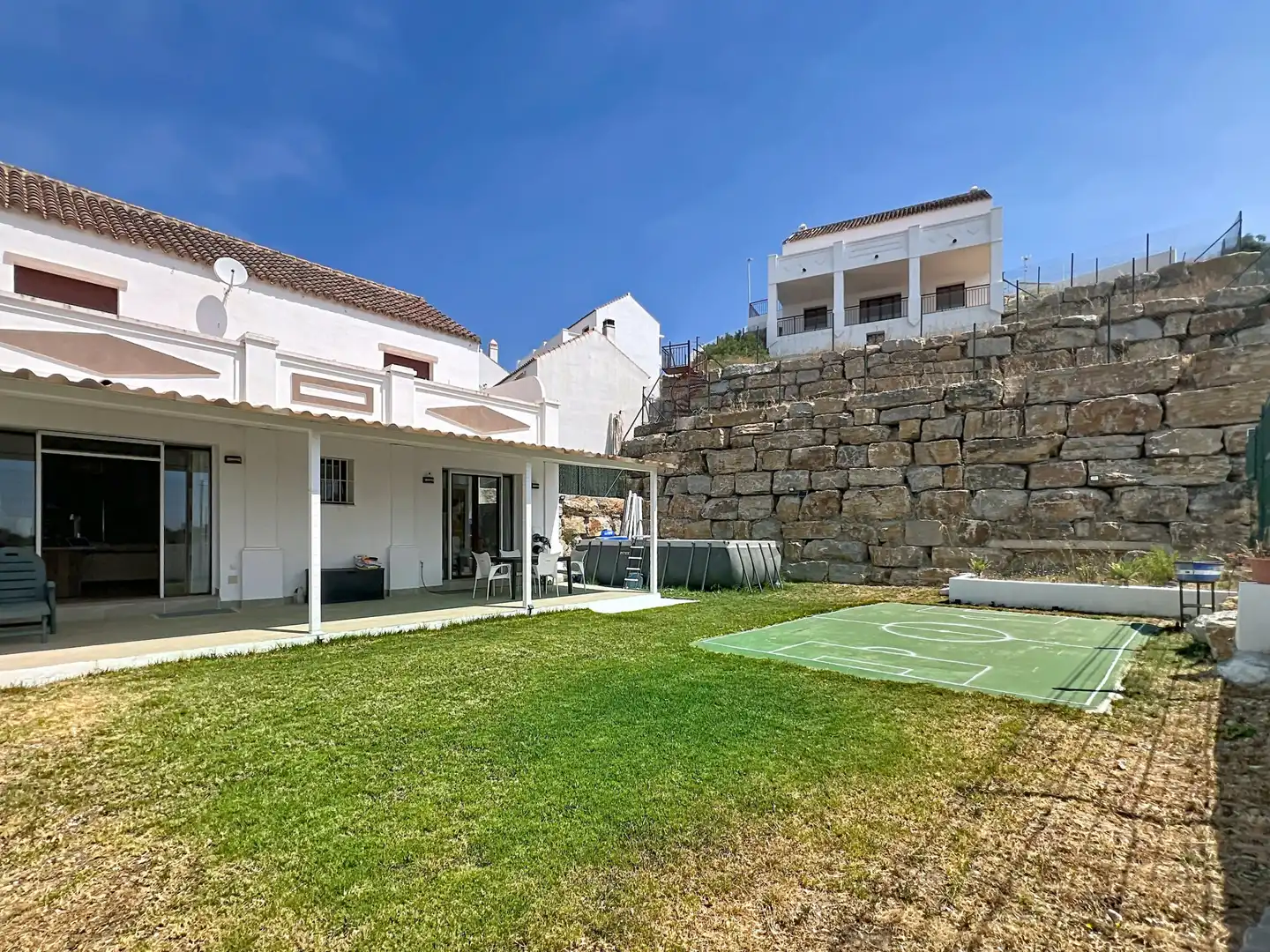 Terrassa de Casa o xalet en venda en Casares amb Aire condicionat, Jardí privat i Terrassa