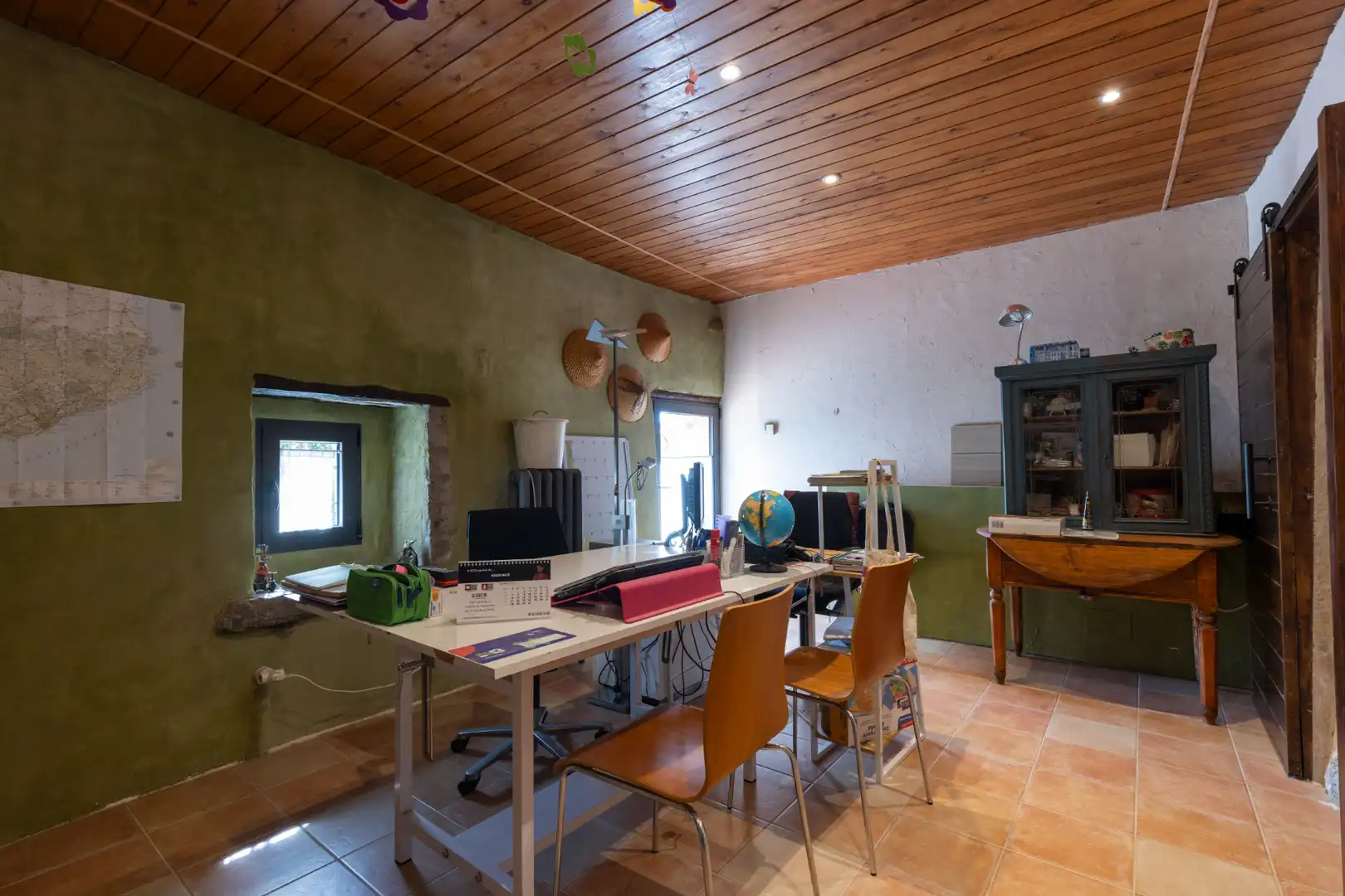 Küche von Country house zum Verkauf in Sant Martí de Llémena mit Klimaanlage, Heizung und Privatgarten