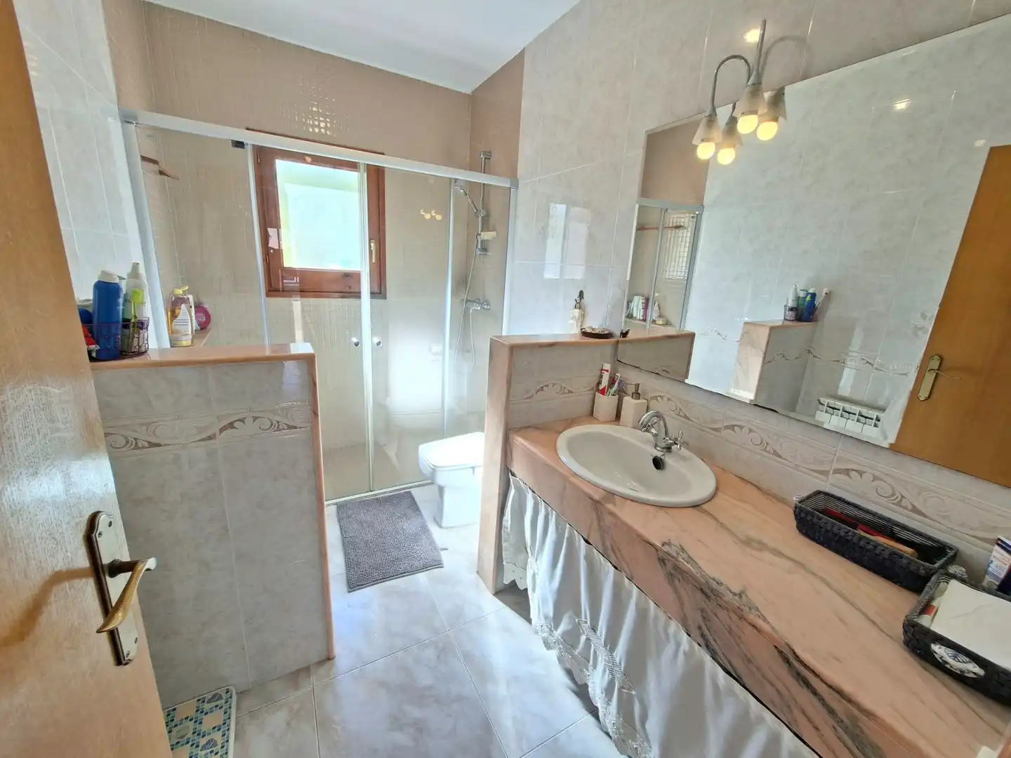 Baño de Casa o chalet en venta en Breda con Calefacción y Jardín privado