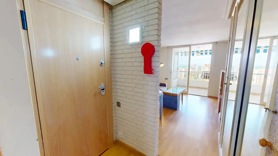 Piso en venta en Alicante / Alacant con Aire acondicionado, Calefacción y Terraza