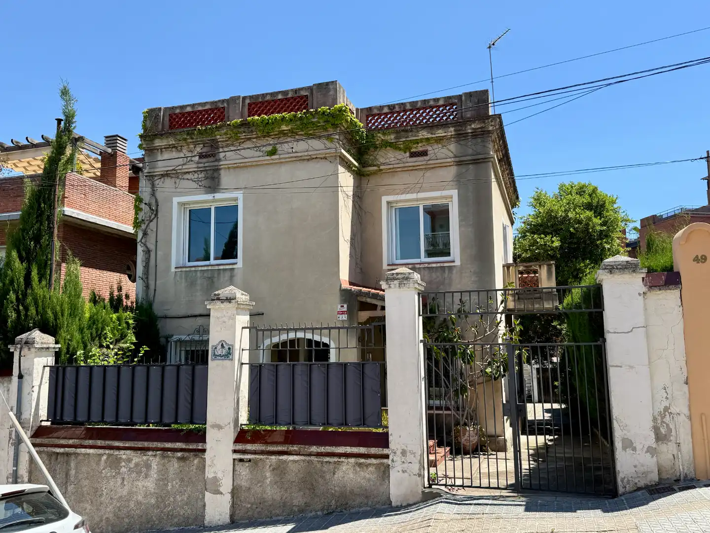 Vista exterior de Casa o chalet en venta en Barcelona con Calefacción, Jardín privado y Terraza
