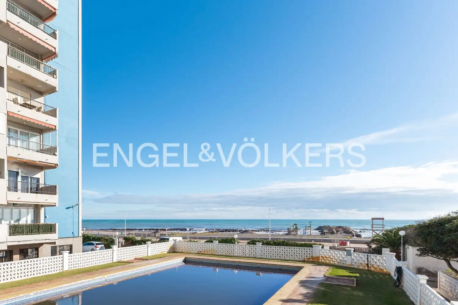 Schwimmbecken von Wohnung zur Miete in El Puig de Santa Maria mit Klimaanlage, Heizung und Privatgarten