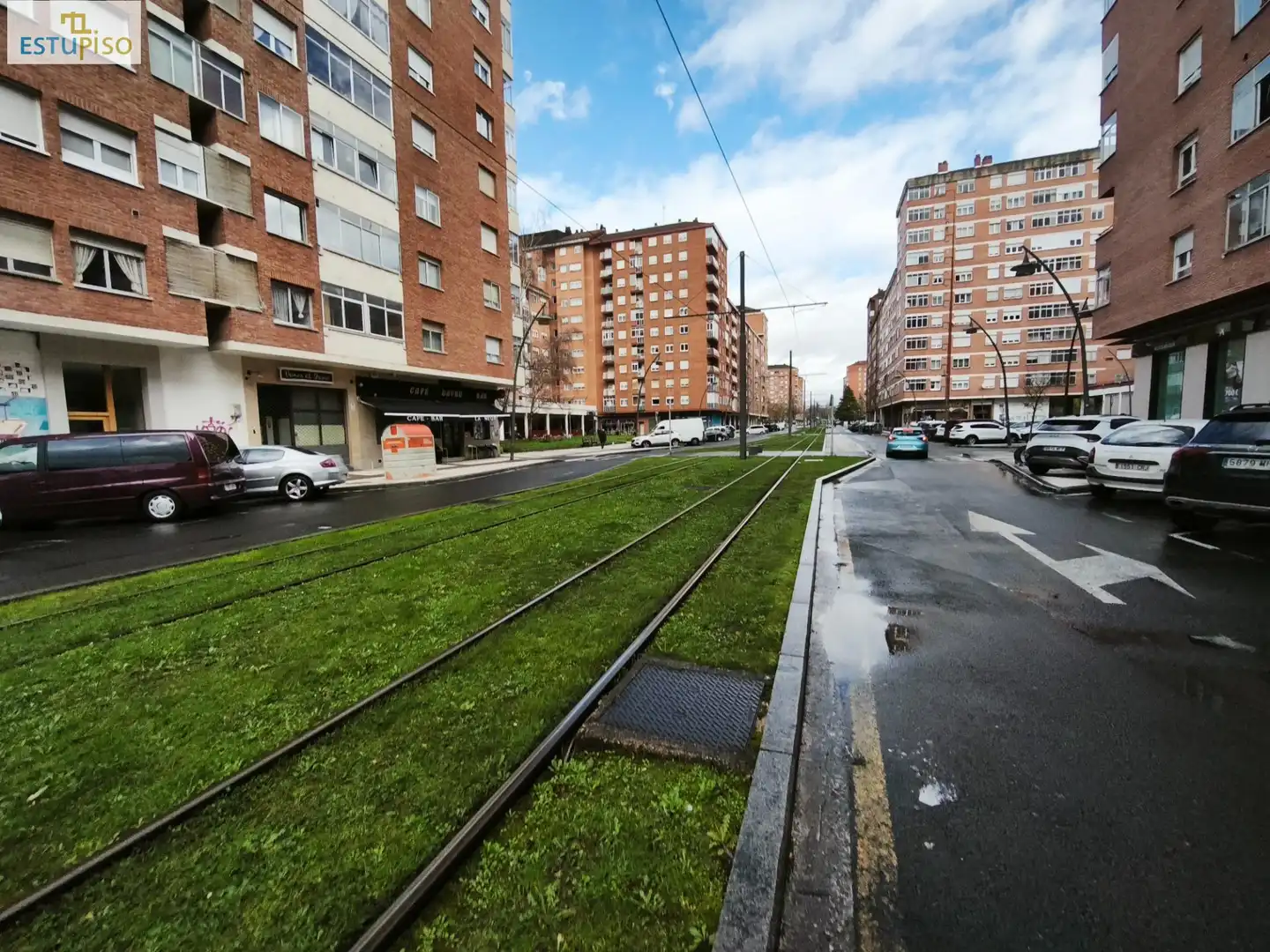 Vista exterior de Pis en venda en Vitoria - Gasteiz amb Calefacció, Parquet i Terrassa