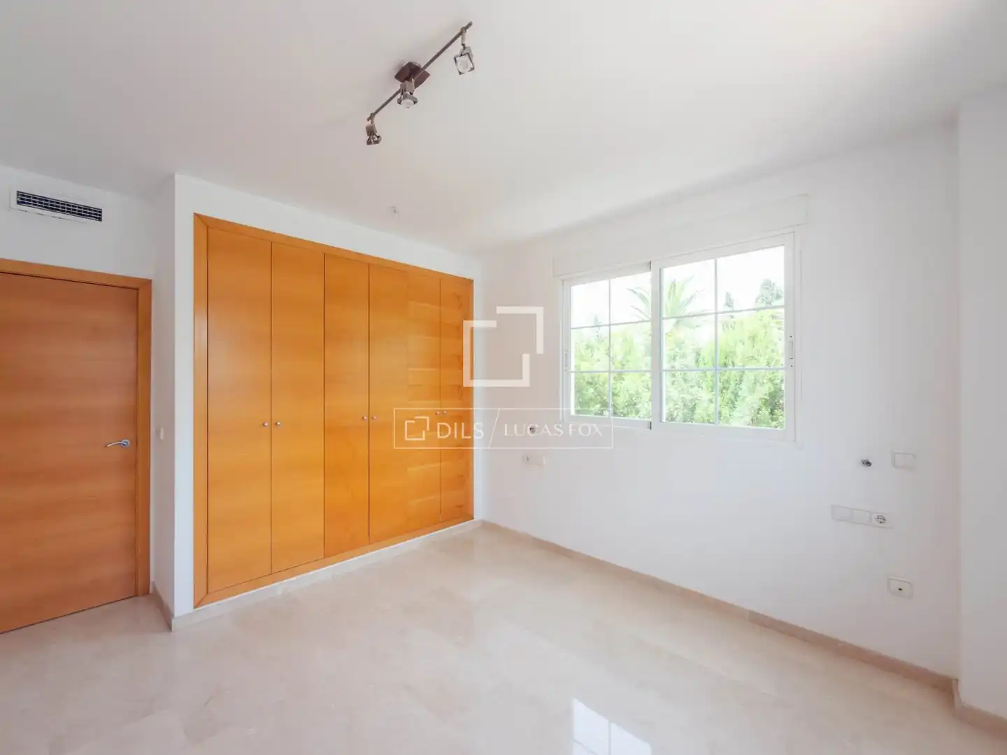 Vista exterior de Casa o chalet en venta en Rocafort con Aire acondicionado, Jardín privado y Terraza