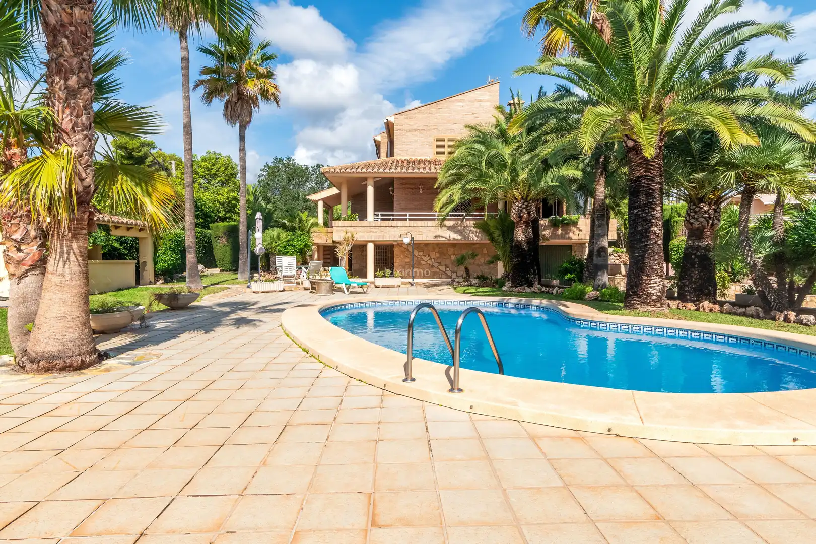 Detached house with pool for sale in Urbanizaciones