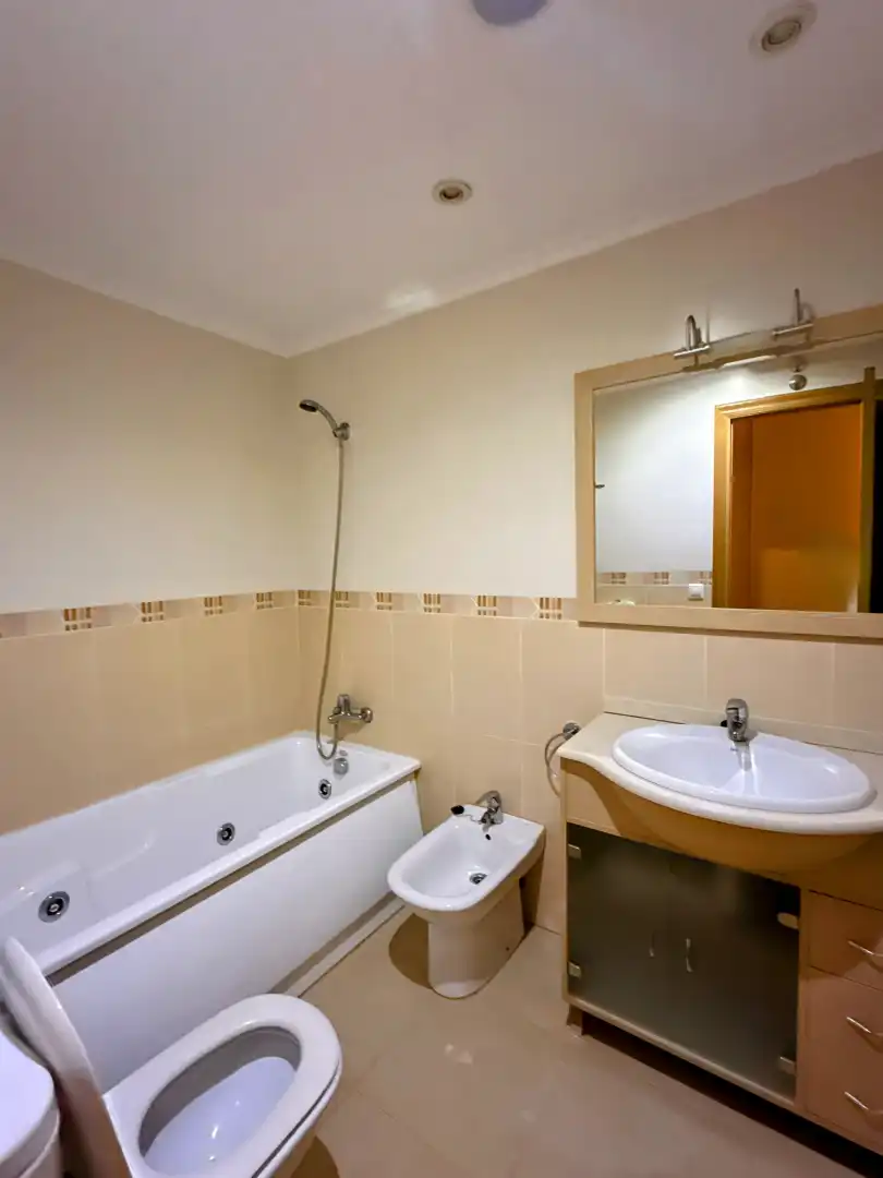 Bathroom of Flat for rent in Santa Comba  with Heating, Parquet flooring and Terrace