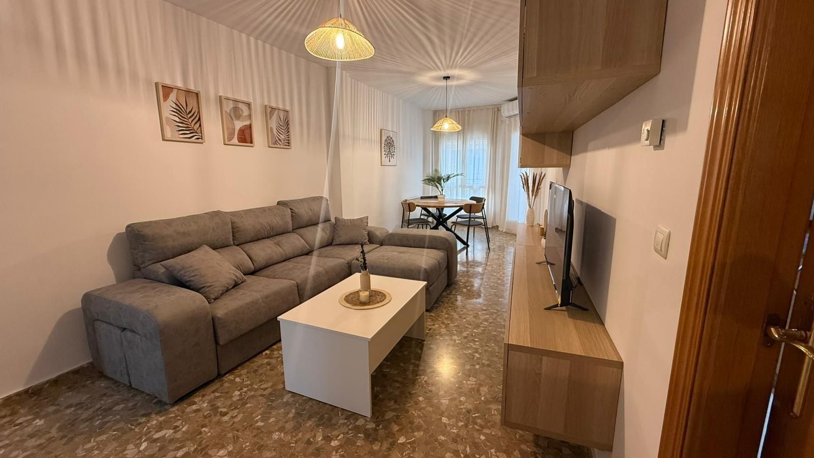 Living room of Flat to rent in Armilla  with Air Conditioner, Heating and Terrace
