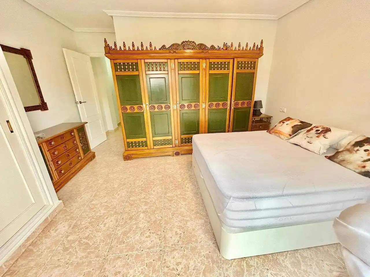 Habitación de Casa adosada de alquiler en Pilar de la Horadada con Aire acondicionado, Calefacción y Jardín privado