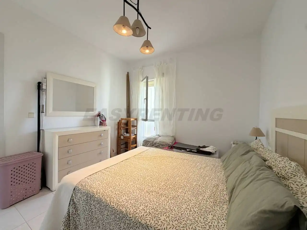 Schlafzimmer von Wohnung zur Miete in Alcorrín