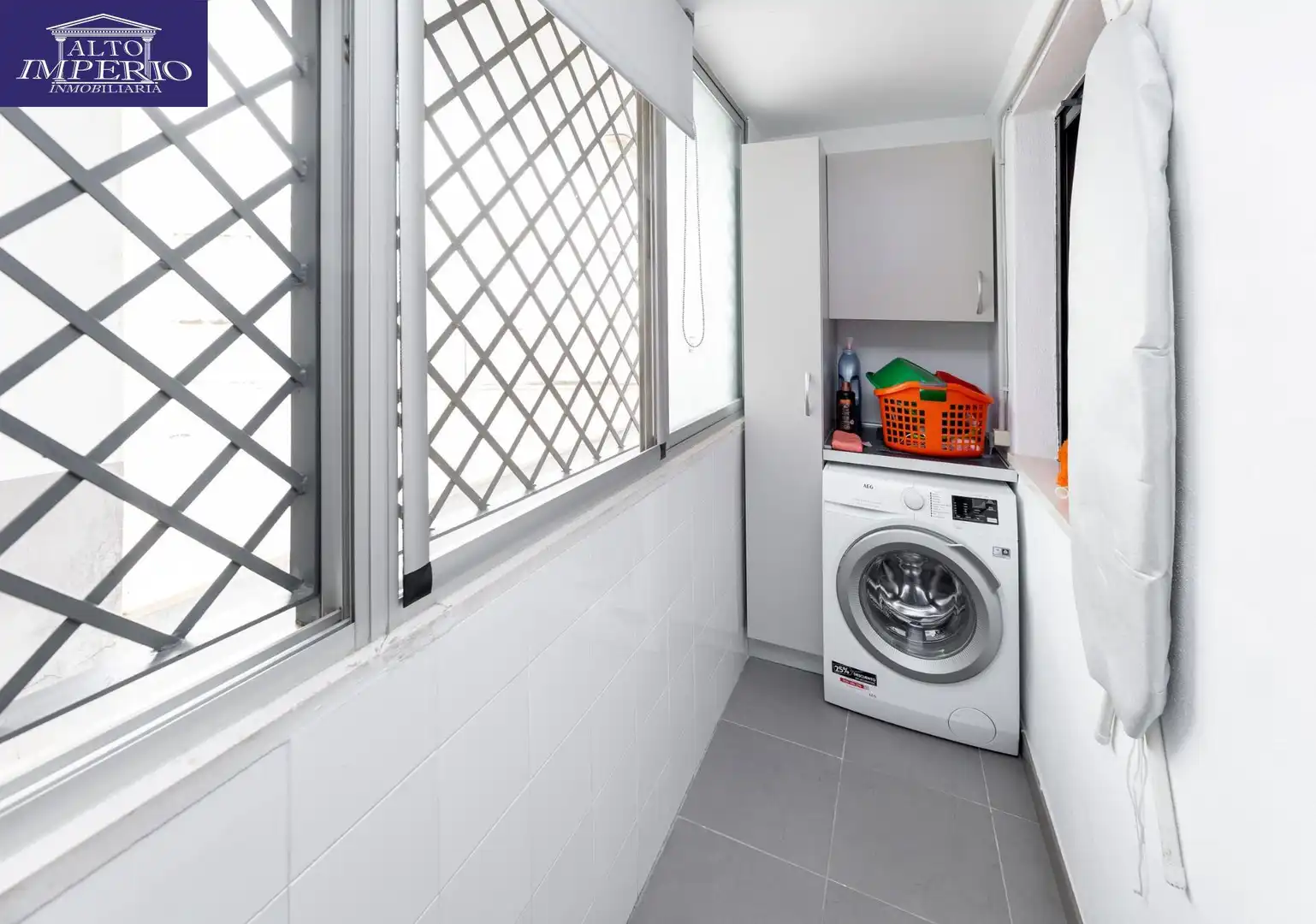 Terraza de Piso en venta en Granada con Aire acondicionado, Calefacción y Trastero