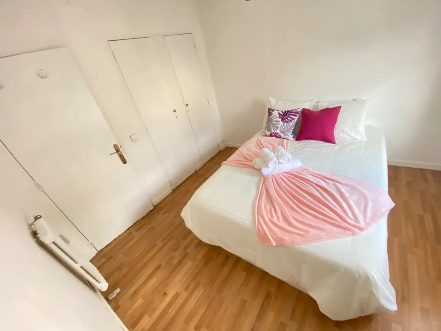 Bedroom of Flat for sale in Madrid  with Heating, Terrace and Furnished