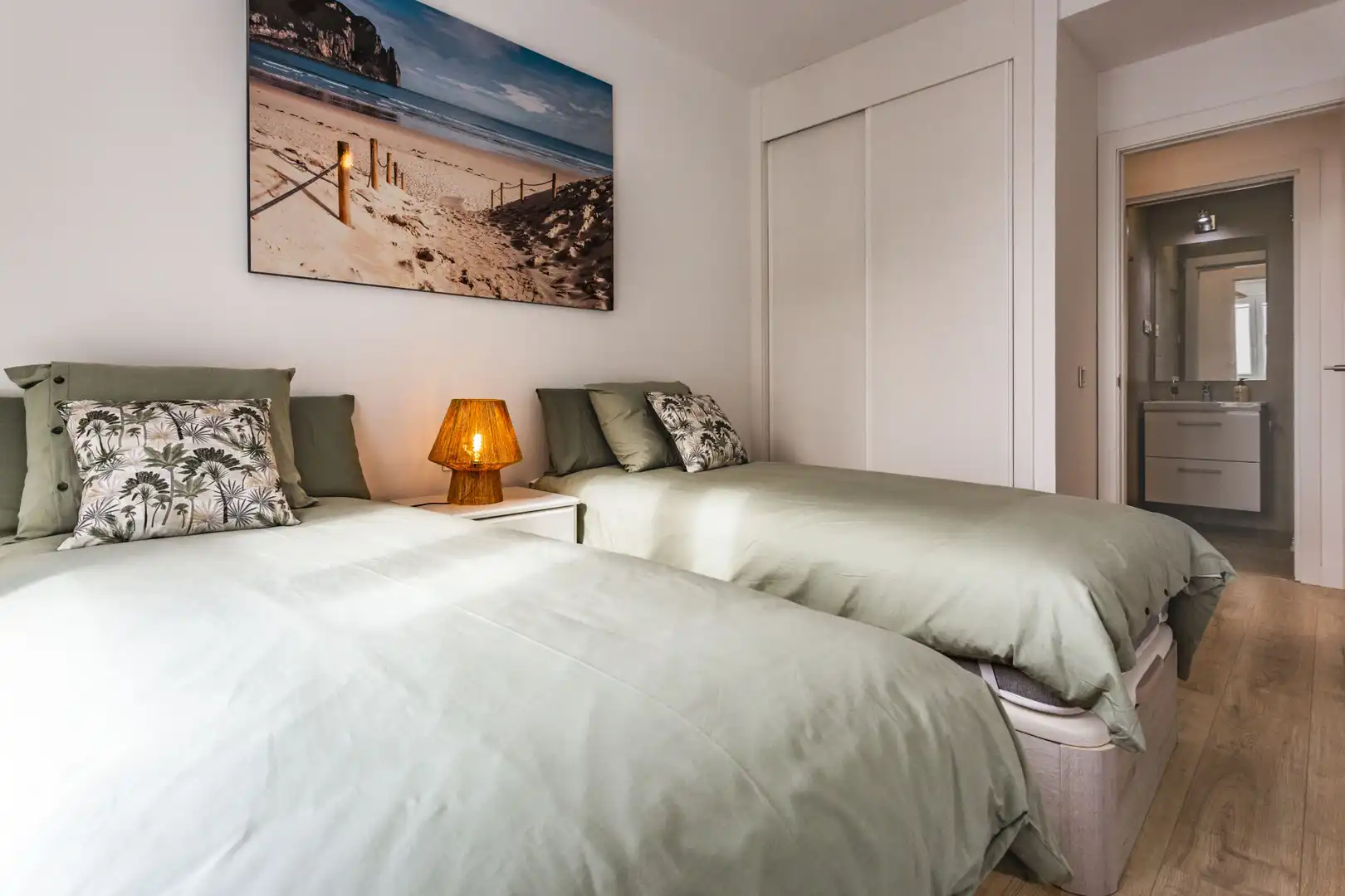 Schlafzimmer von Wohnung zum Verkauf in Málaga mit Schwimmbad und Gemeinschaftspool