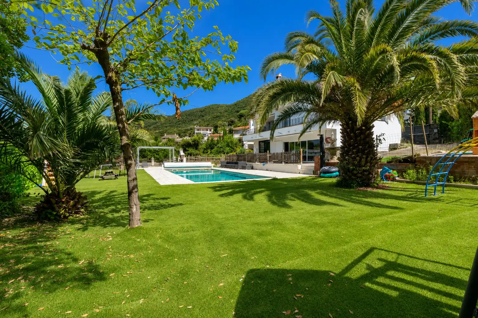 Jardí de Casa o xalet en venda en Sant Cebrià de Vallalta amb Aire condicionat, Calefacció i Jardí privat