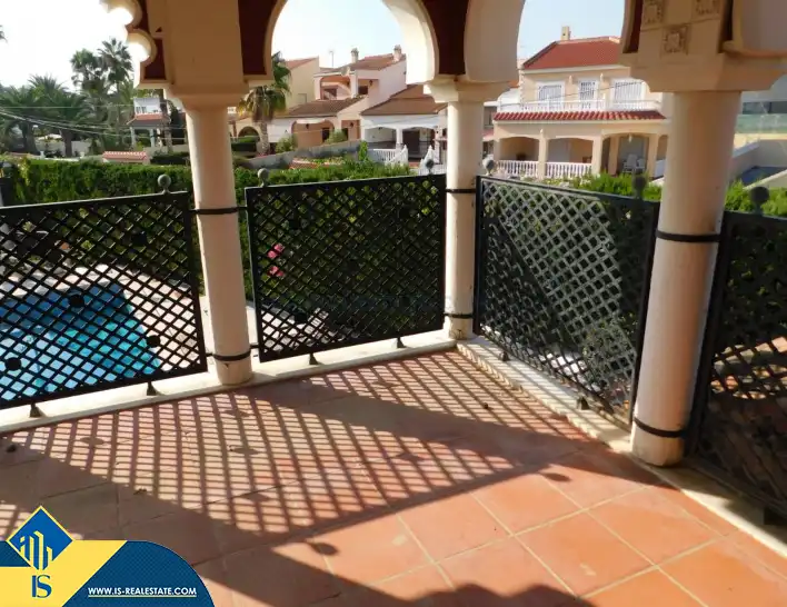 Villa mit Pool zum Verkauf in Nueva Torrevieja - Aguas Nuevas, imagen 17