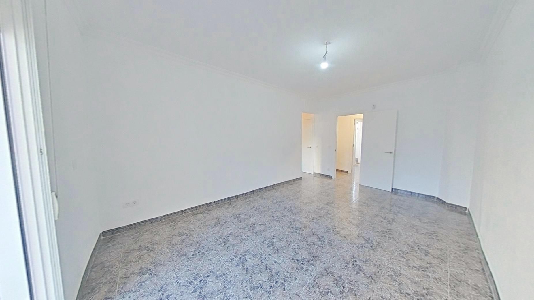 Piso en venta en Igualada con Terraza