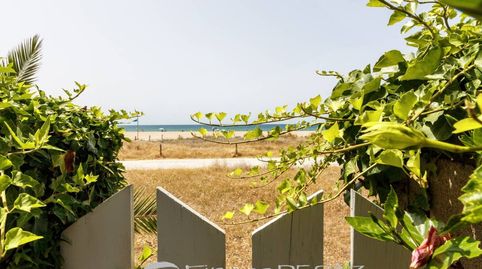 Foto 3 de Casa o xalet en venda a Calle Barques, Baixador, Castelldefels