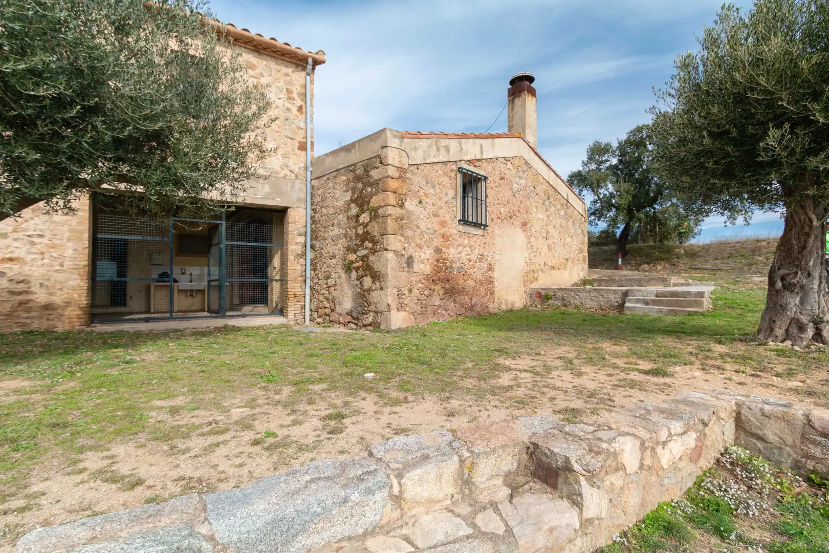 Vista exterior de Finca rústica en venta en Capmany con Calefacción, Jardín privado y Terraza