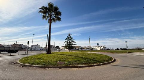 Foto 4 de Casa adosada en venda a  Constelación Pavo Real 30, Las Torres - Constelaciones, Utrera