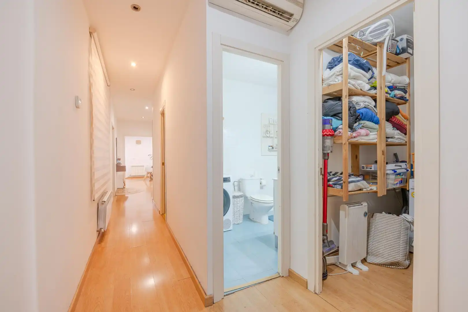 Flat for sale in Girona  with Air Conditioner, Heating and Balcony