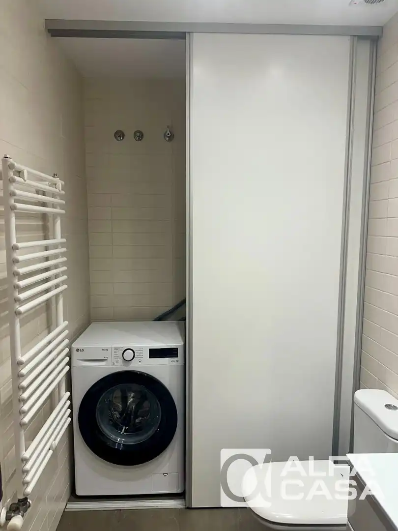 Exterior view of Flat for sale in Girona  with Air Conditioner, Heating and Terrace