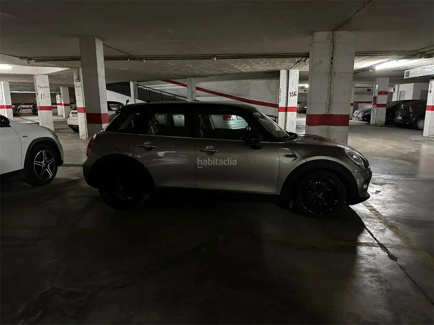Einzelparkplatz zur Miete in Calle Tomás Ibarra 31