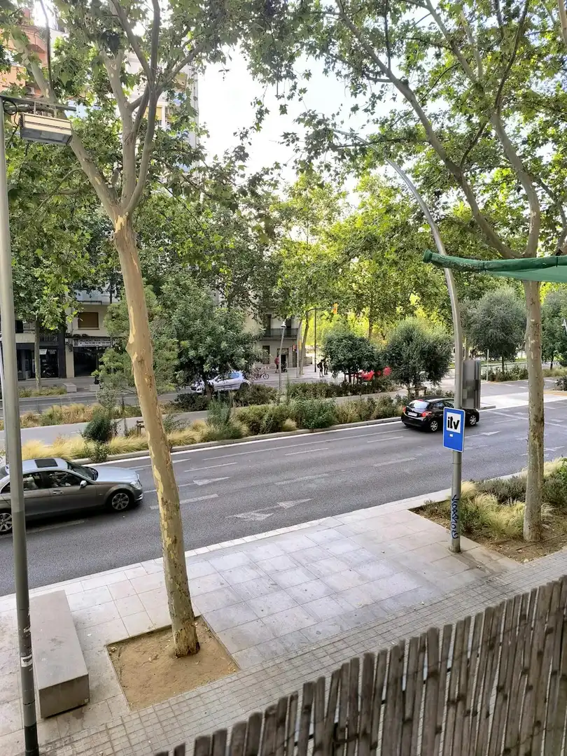 Vista exterior de Pis de lloguer en Barcelona amb Aire condicionat, Calefacció i Moblat