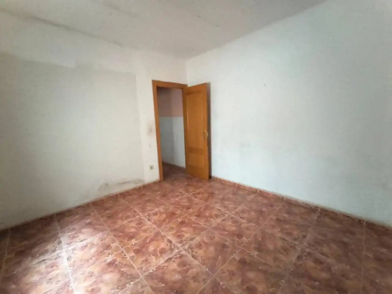 Piso en venta en Albacete con Balcón