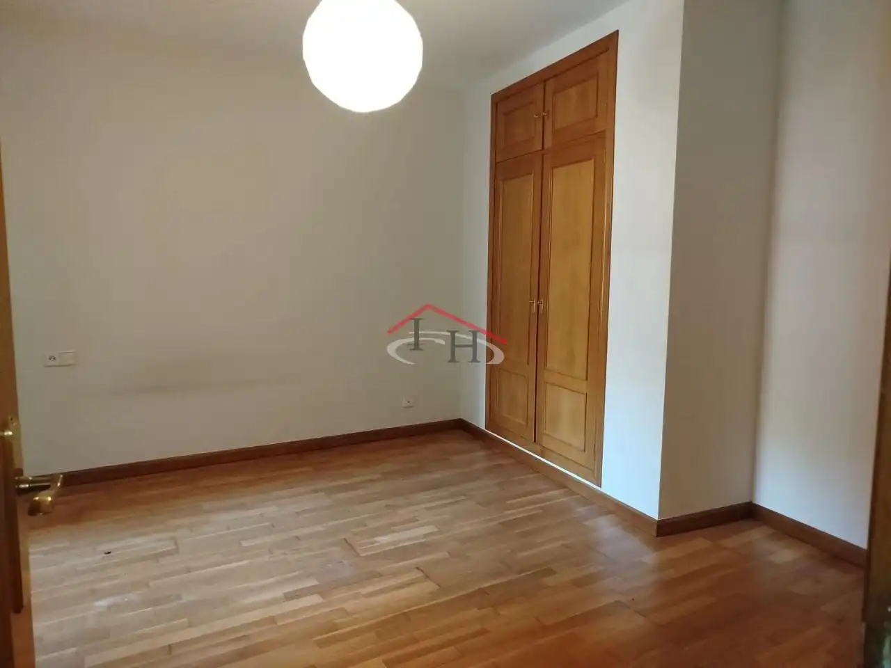 Wohnung zur Miete in León Capital  mit Heizung, Parkett und Abstellraum