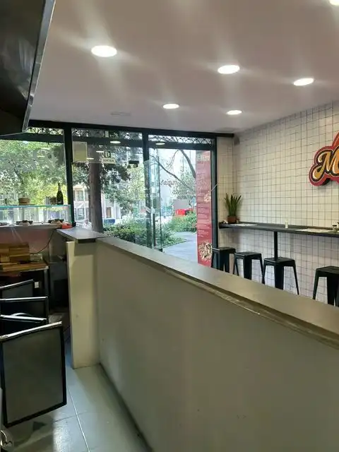 Local comercial en traspàs a Les Corts, imagen 9