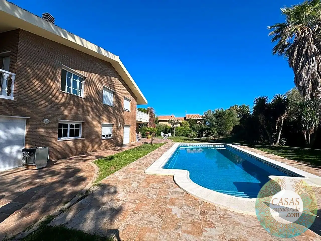 Casa amb piscina en venda a Les Tres Cales, imagen 5