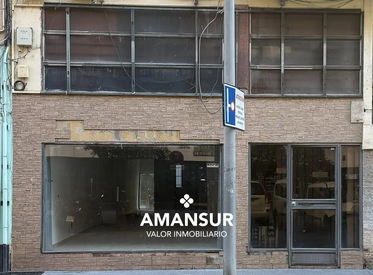 Geschaftsraum zur Miete in Avenida Italia, Centro
