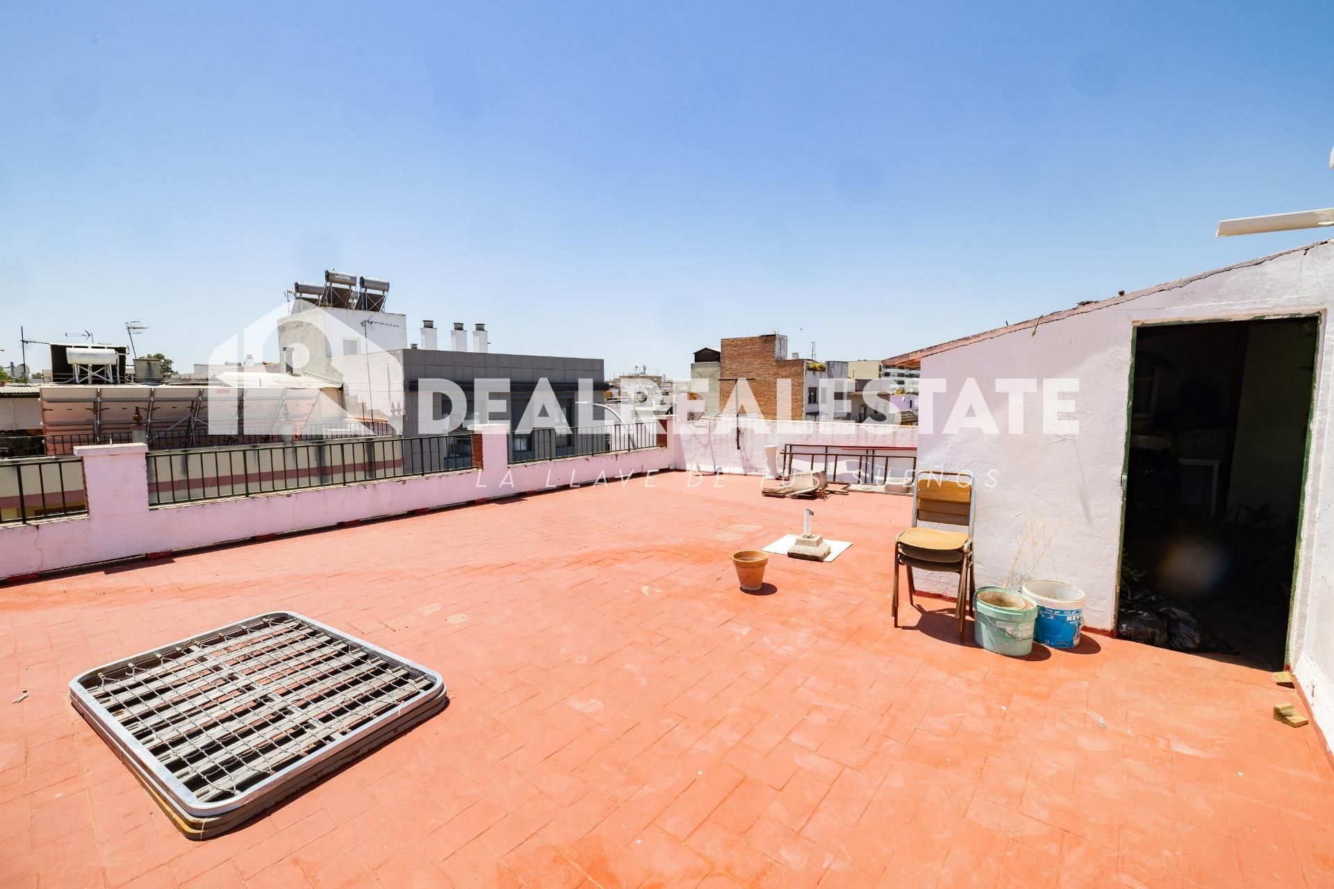 Terrace of House or chalet for sale in La Rinconada  with Air Conditioner, Terrace and Storage room