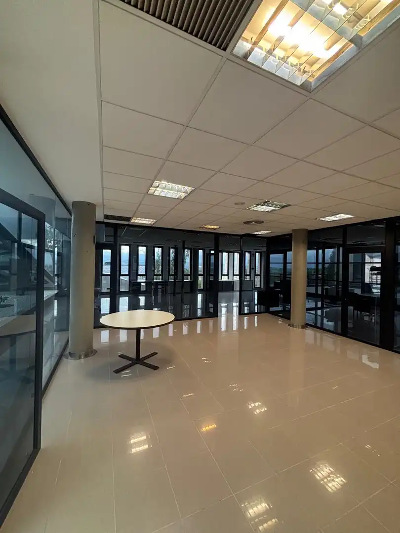 Büro zum Verkauf in Vitoria - Gasteiz mit Heizung