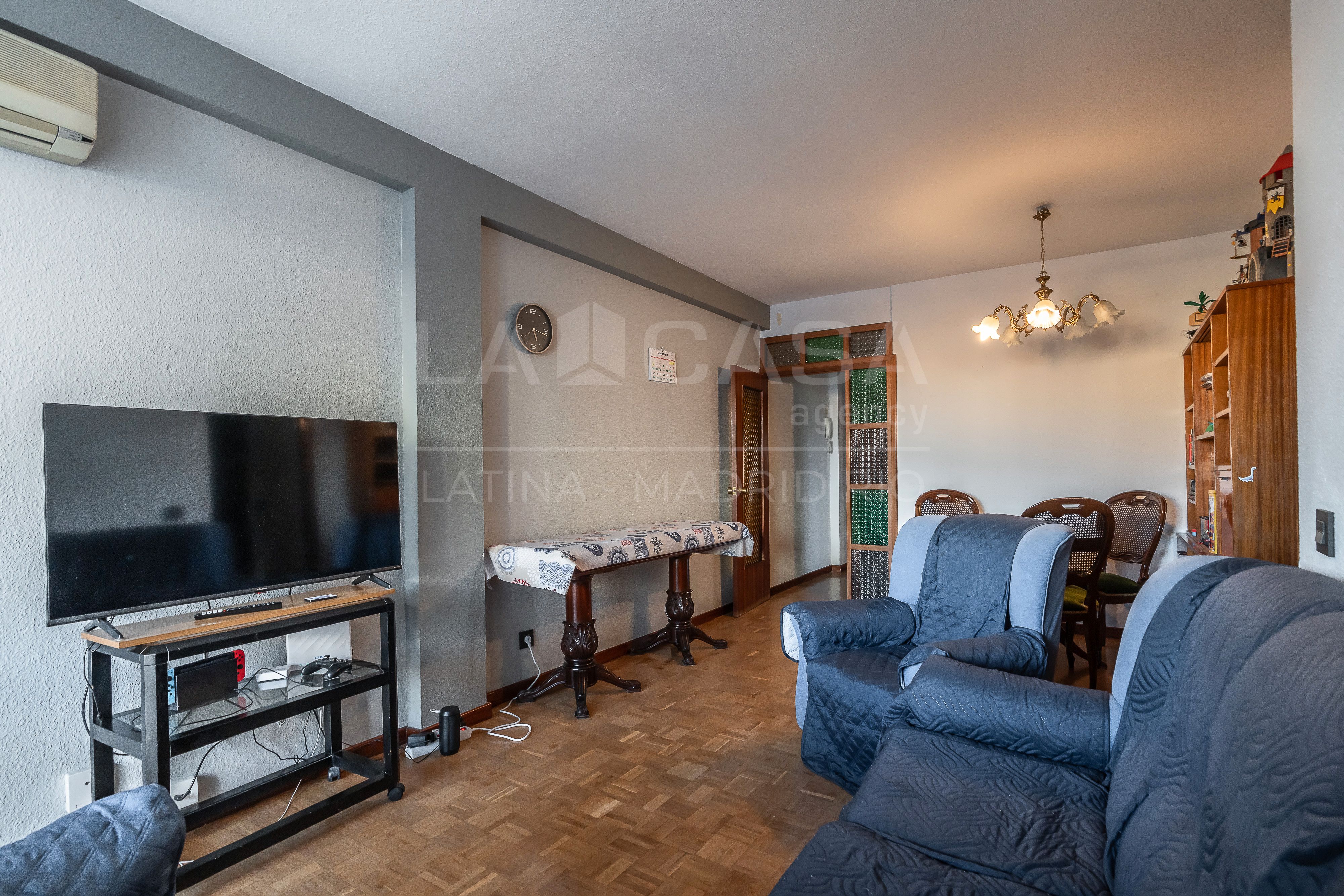 Living room of Flat for sale in  Madrid Capital  with Heating and Terrace