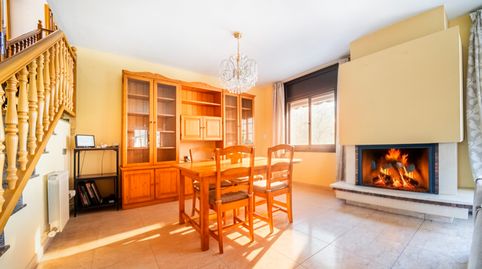 Foto 4 de Casa o chalet en venta en Passatge Miguel Hernández, Santa Perpètua de Mogoda, Barcelona