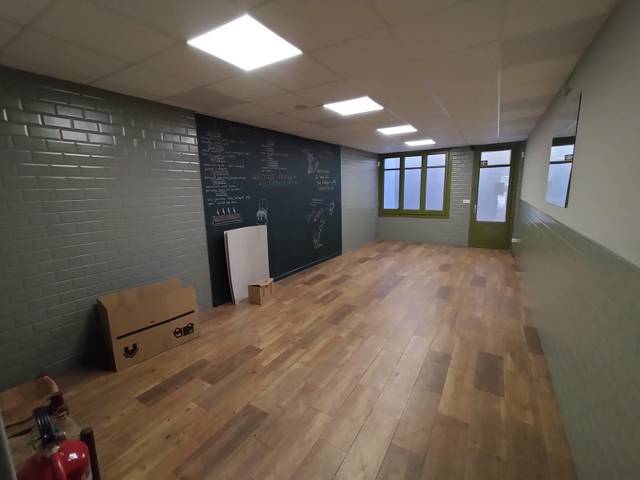 Local comercial en Alquiler en N/A en Vallparadís - Antic Poble de Sant Pere