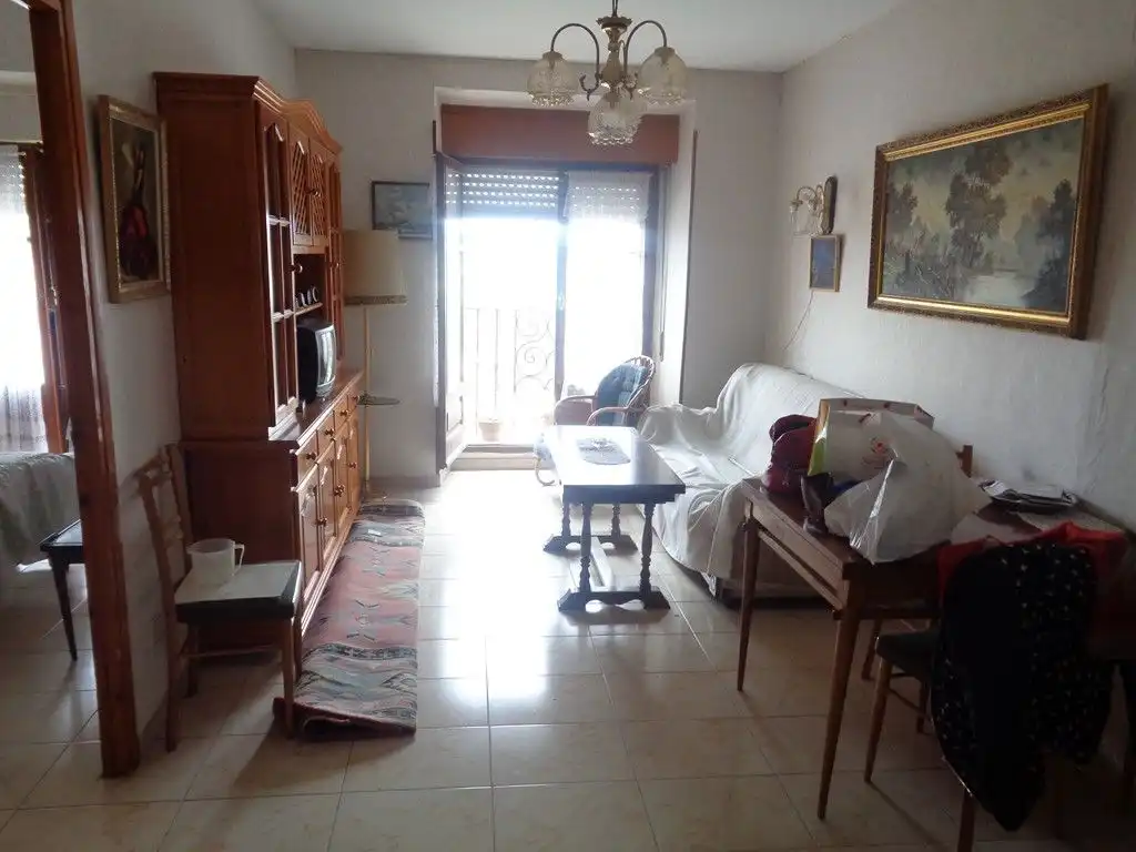 Sala d'estar de Finca rústica en venda en Briones amb Traster, Moblat i Balcó