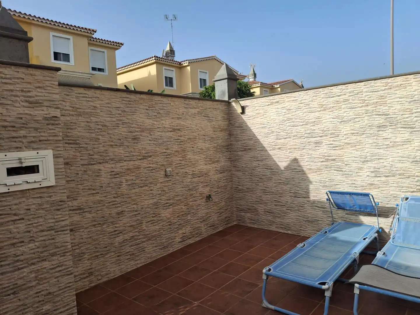Reihenhaus mit Garten zur Miete in Calle del Estanque de la Palma, imagen 4