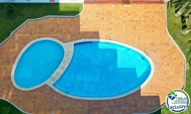 Swimming pool of Study for sale in Roses  with Air Conditioner, Heating and Terrace