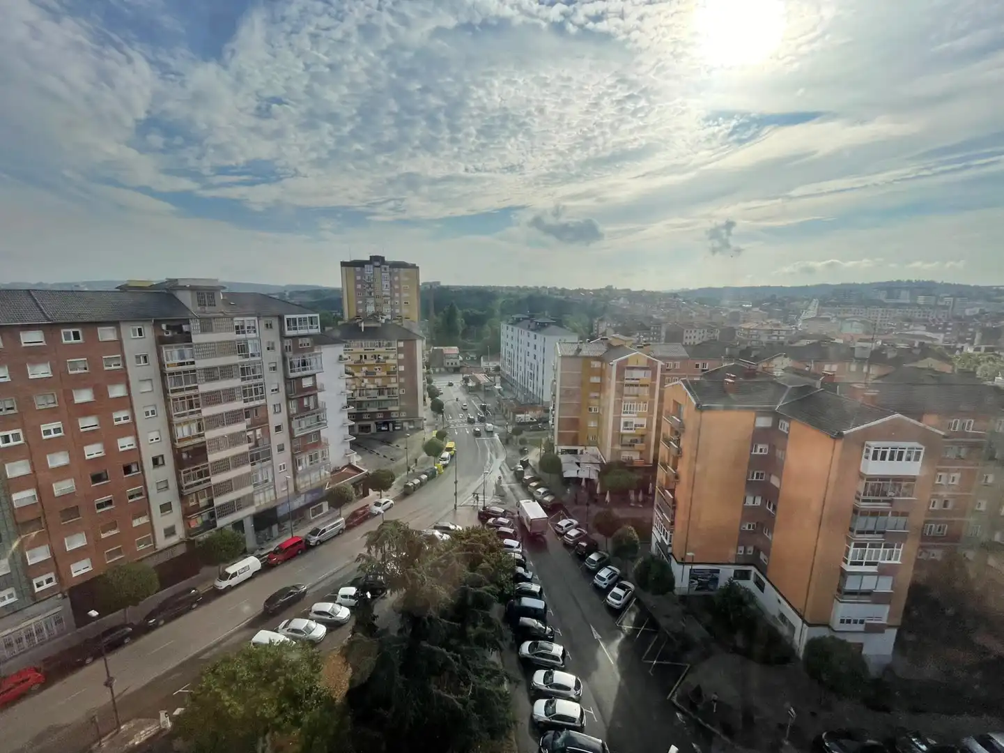Vista exterior de Piso en venta en Avilés con Calefacción y Balcón