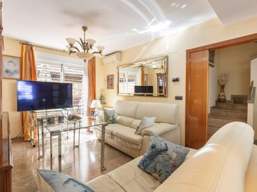 Maison mitoyenne avec balcon à vendre à Poniente