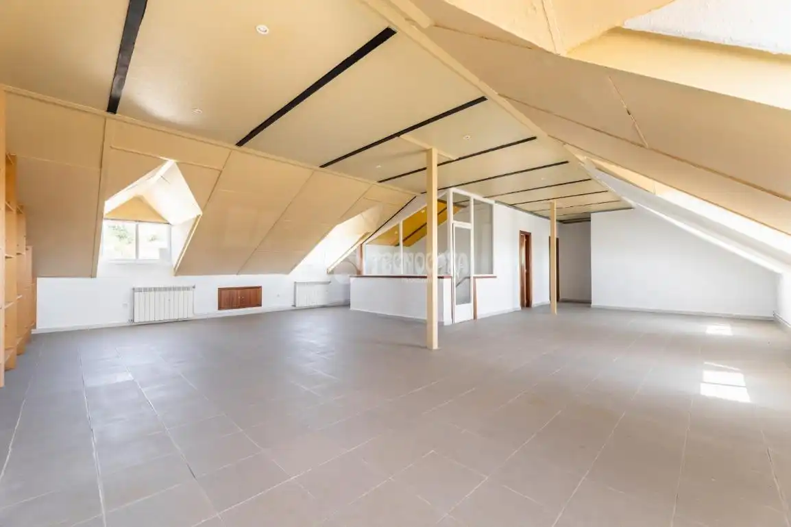 Casa o xalet en venda en Hoyo de Manzanares amb Calefacció i Jardí privat