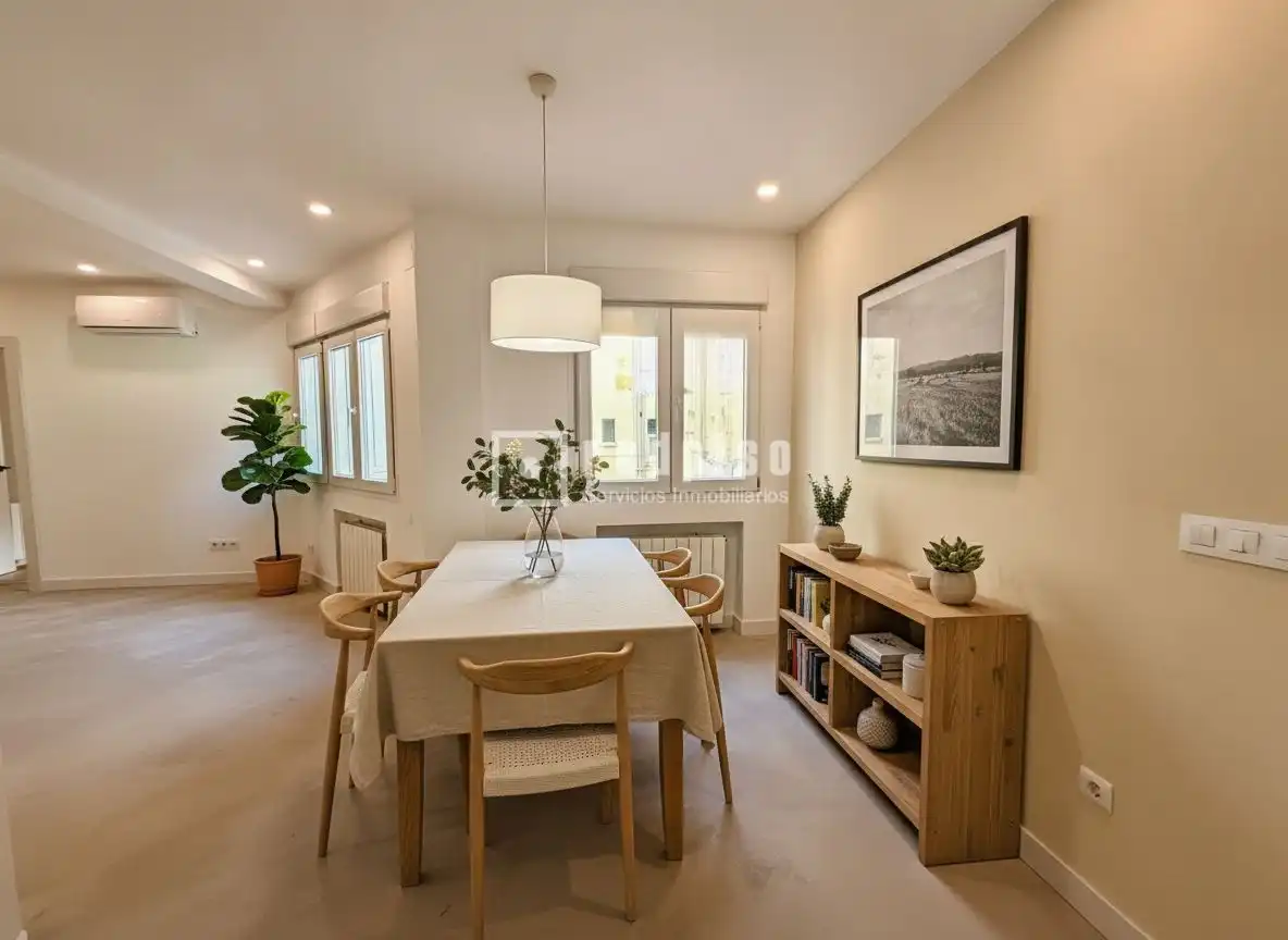 Flat with lift for sale in del Aviador Zorita, imagen 3