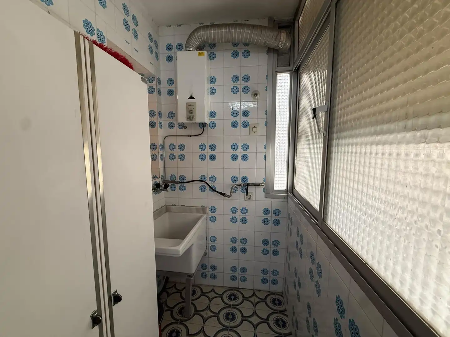 Baño de Piso en venta en Alicante / Alacant con Terraza