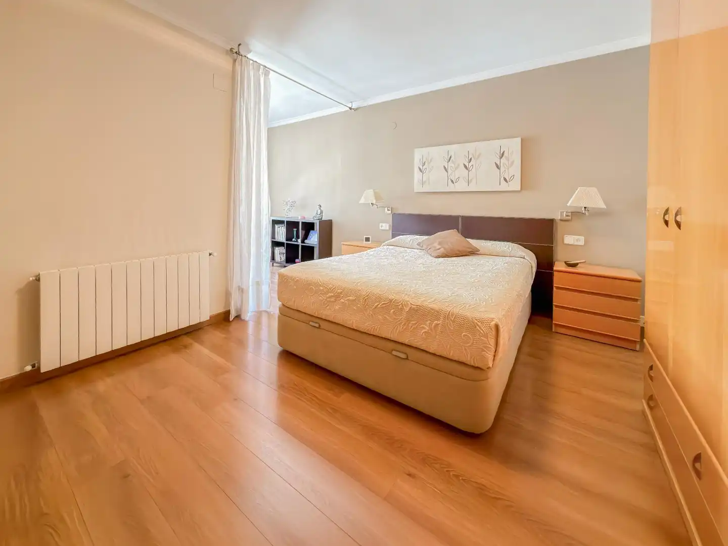 Habitación de Piso en venta en Valencia con Aire acondicionado y Calefacción
