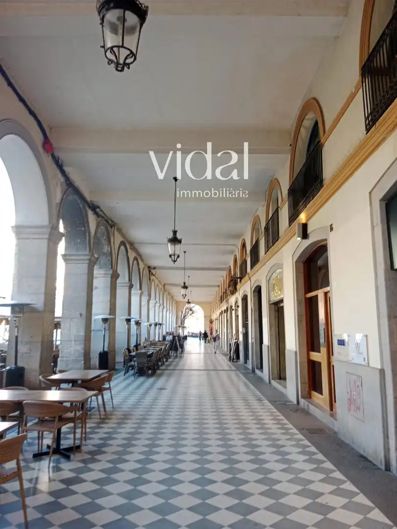 Flat for sale in Centre - Barri Vell