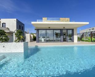 Piscina de Casa o xalet en venda en Orihuela amb Aire condicionat, Terrassa i Piscina