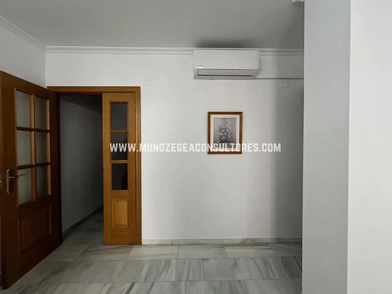 Flat for rent in Lucena  with Air Conditioner and Furnished