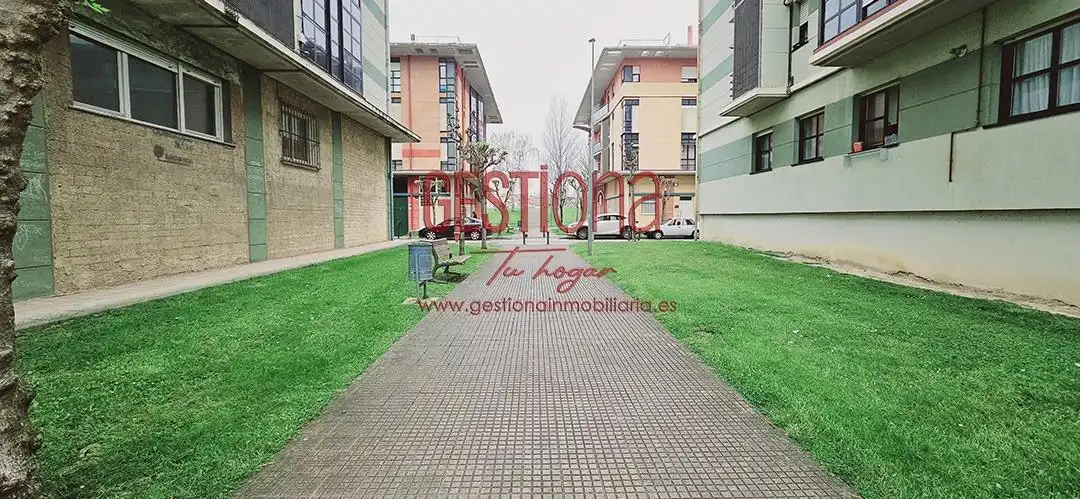 Business premises for sale in El Astillero, imagen 11